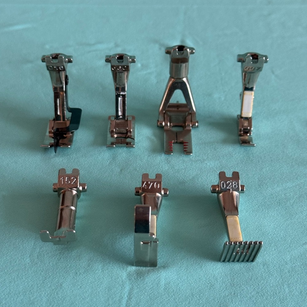 Bernina old style Sewing Machine Presser Feet 7 piece Set